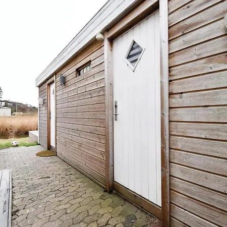 Tatil Evi Three-bedroom Holiday In Brenderup Fyn