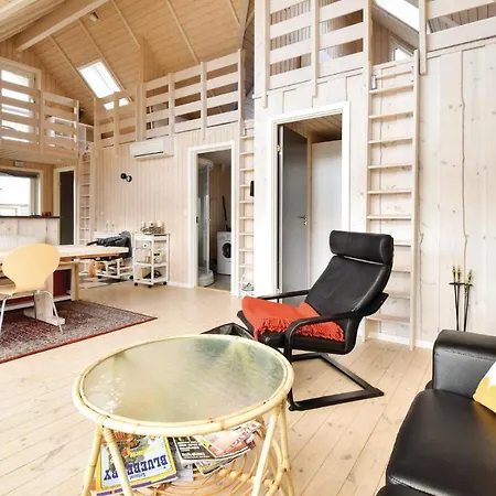 Three-bedroom Holiday In Brenderup Fyn Vedelshave